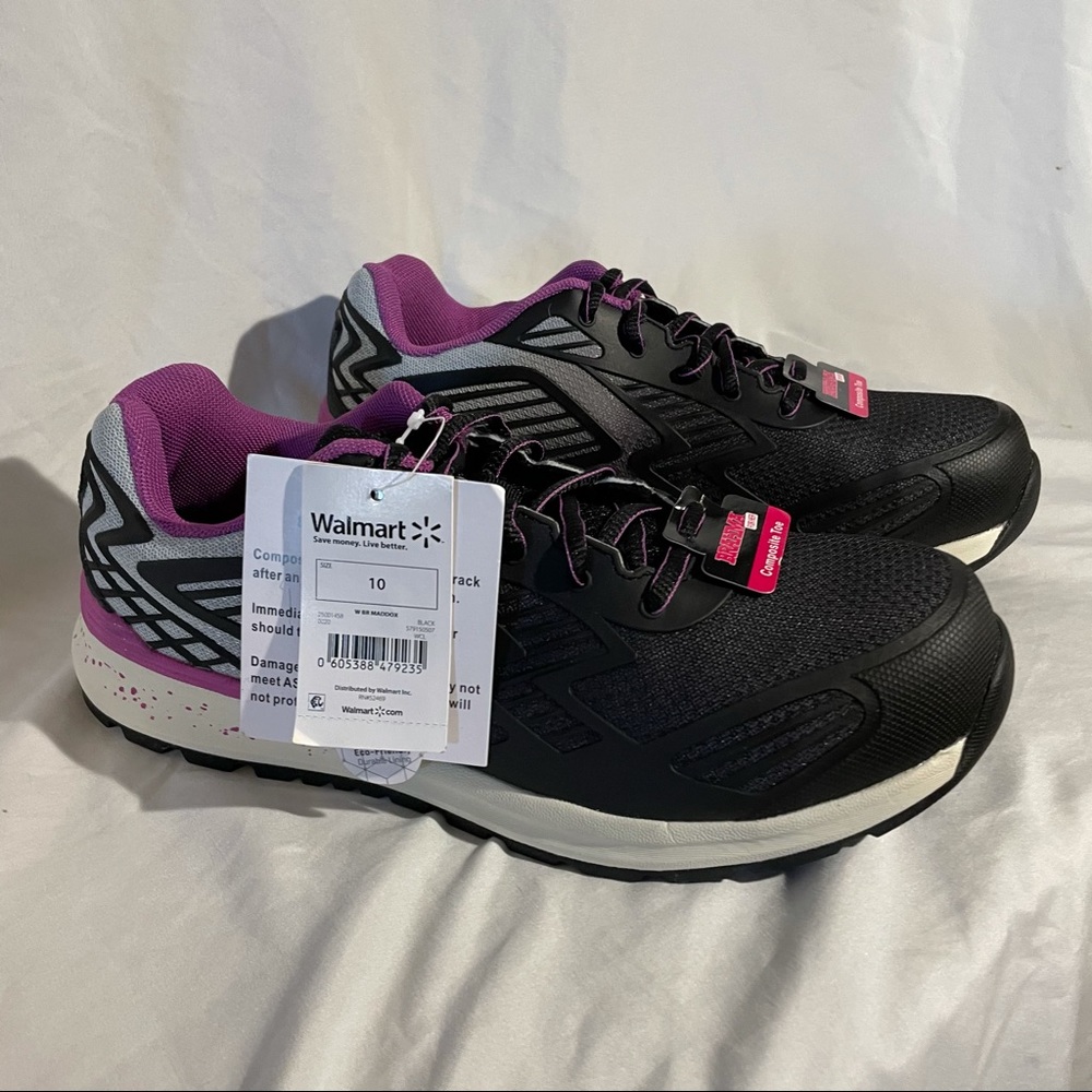 Women’s Steel Toe Sneakers! New with tags!